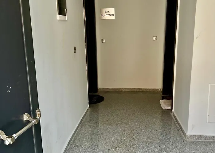 Lux Nea Kallikratia *